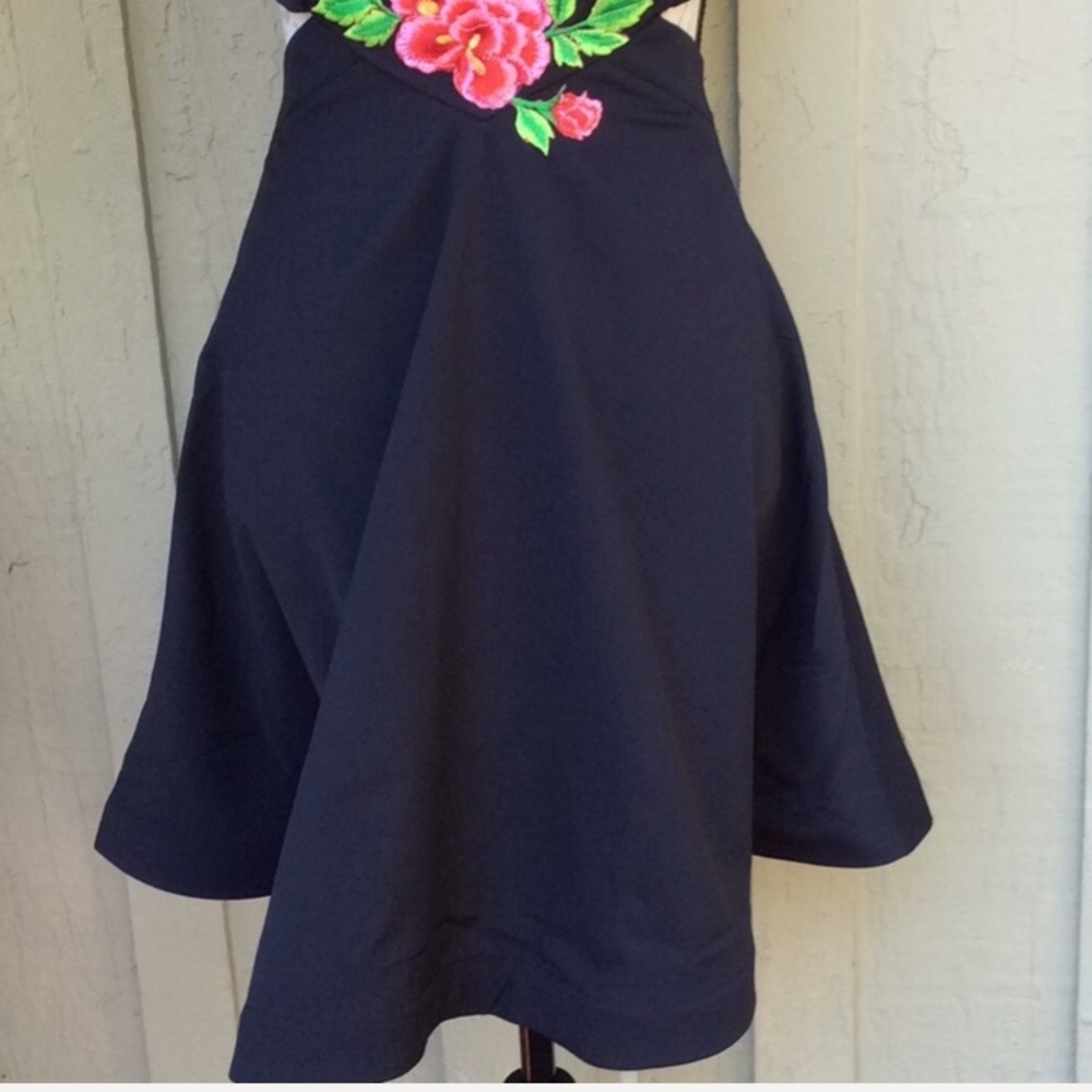 New! Black Floral Cutout Dress - Picture 3 of 8